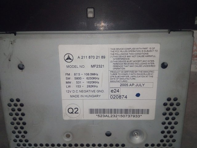 Aparelhagem de som (rádio AM/FM) A2118702189 MERCEDES
