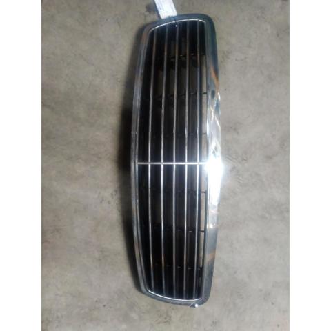 Grelha do radiador A21188003837246 MERCEDES