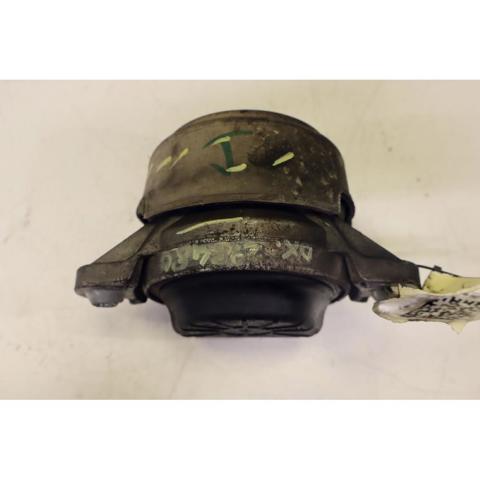 Coxim (suporte) direito dianteiro de motor A2122402417 MERCEDES