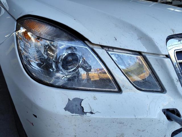 Luz direita A2128208261 MERCEDES