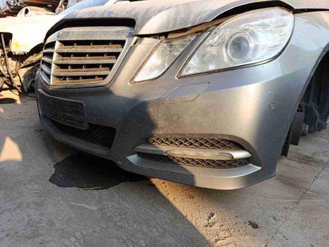 Pára-choque dianteiro A2128801940 MERCEDES