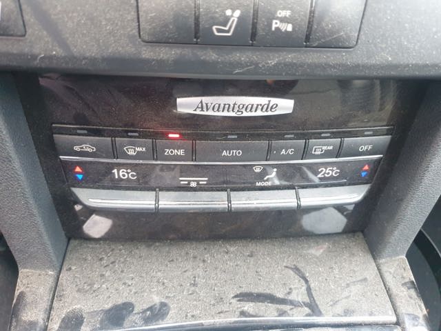Unidade de controlo dos modos de aquecimento/condicionamento A2129007404 MERCEDES