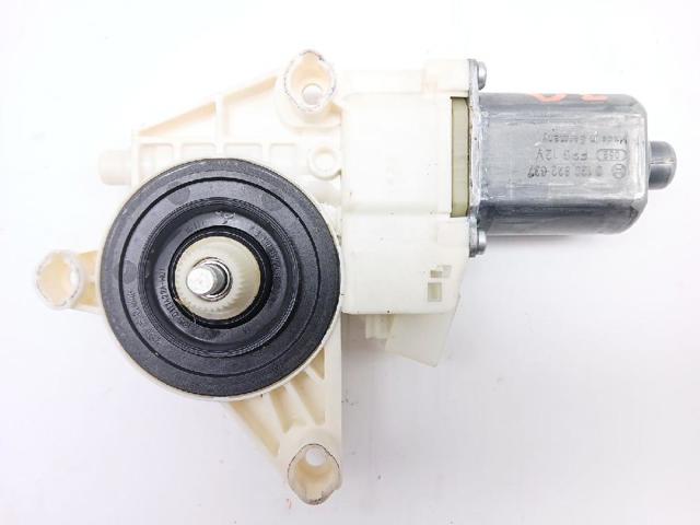 Motor de acionamento de vidro da porta dianteira esquerda A2129066802 MERCEDES