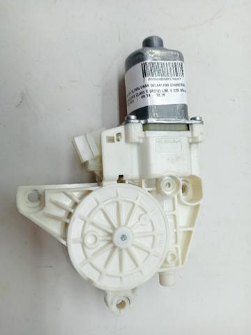 Motor de acionamento de vidro da porta dianteira esquerda A2129066802 MERCEDES