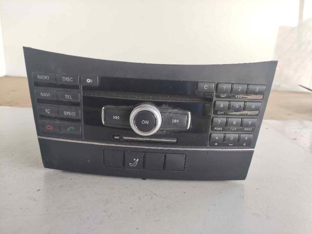 Aparelhagem de som (rádio AM/FM) A2129068800 MERCEDES