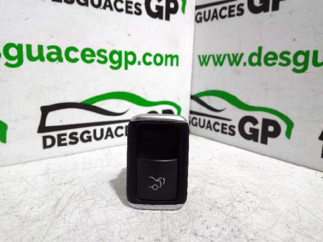 Aparelhagem de som (rádio AM/FM) A2129069200 MERCEDES