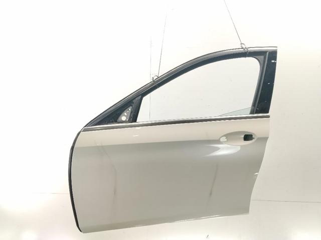 Porta dianteira esquerda para Mercedes E W213