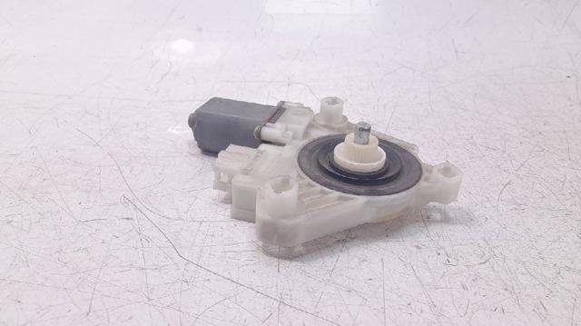 Motor de acionamento de vidro da porta dianteira esquerda A2139069901 MERCEDES