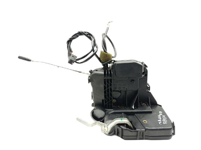 Fecho da porta dianteira direita A2197200435 MERCEDES