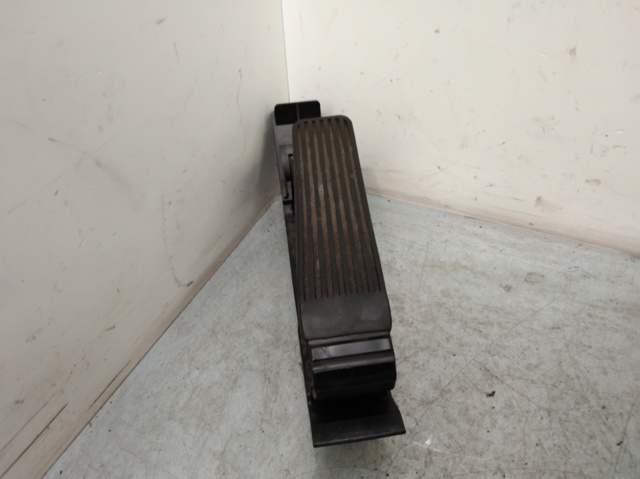Pedal de gás (de acelerador) A2203000004 MERCEDES