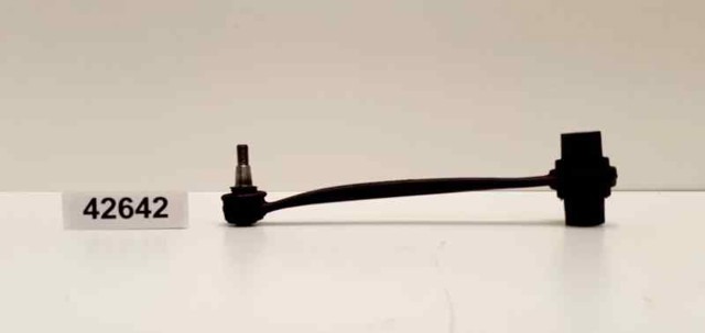 Barra transversal de suspensão traseira A2203520003 MERCEDES