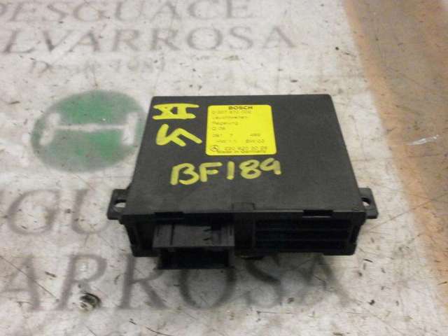 Módulo de direção (Centralina eletrônica) das luzes A2208203026 MERCEDES