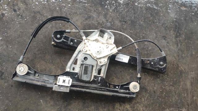 Motor de acionamento de vidro da porta dianteira esquerda A2208205342 MERCEDES