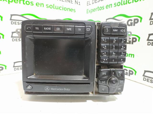 Aparelhagem de som (rádio AM/FM) A2208270442 MERCEDES