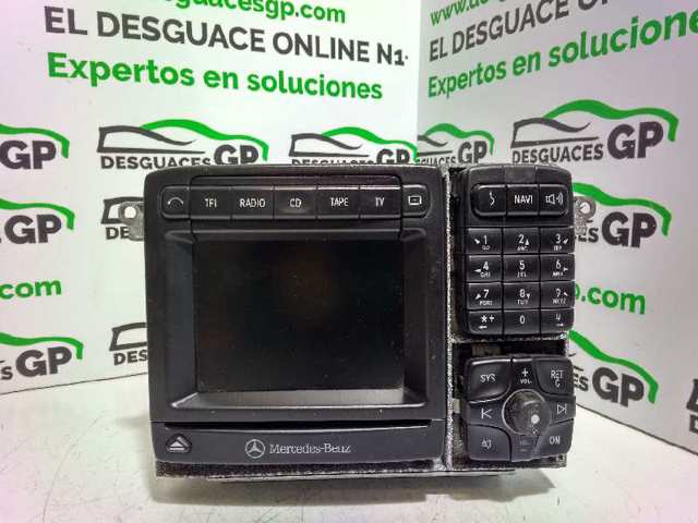 Aparelhagem de som (rádio AM/FM) A220827044280 MERCEDES