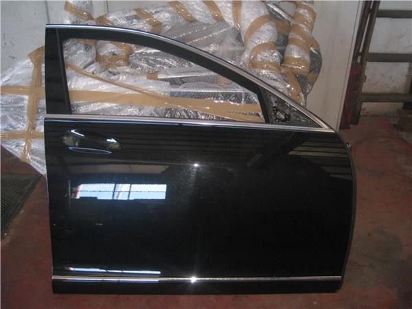 A221720020528 Mercedes