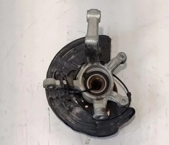 Cubo dianteiro A2463370145 MERCEDES