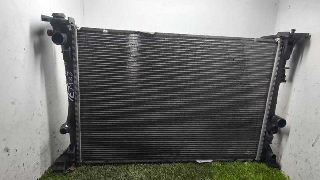 Radiador de esfriamento de motor A2465001303 MERCEDES