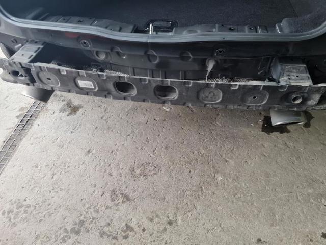 Reforçador do pára-choque traseiro A2466100014 MERCEDES