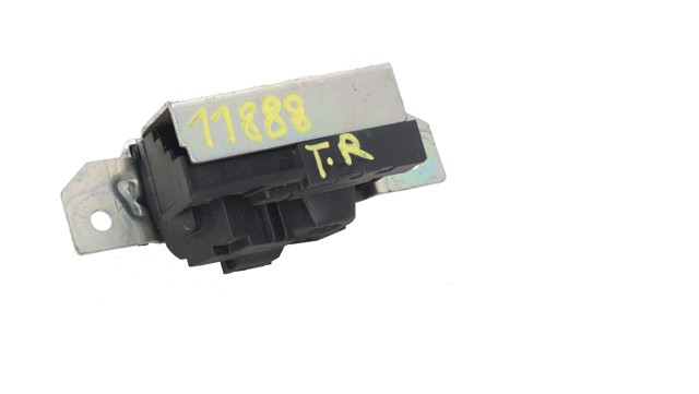 Fecho de tampa de porta-malas (de 3ª/5ª porta traseira) A2467400035 MERCEDES