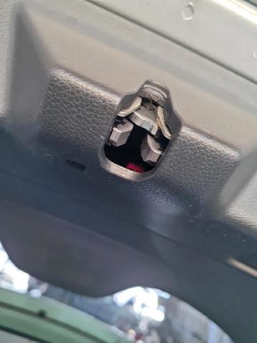Fecho de tampa de porta-malas (de 3ª/5ª porta traseira) A2467400035 MERCEDES
