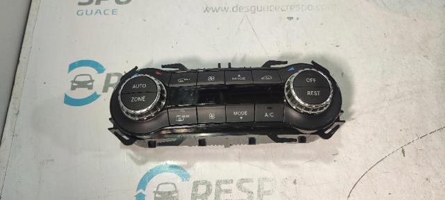 Unidade de controlo dos modos de aquecimento/condicionamento A2469008415 MERCEDES