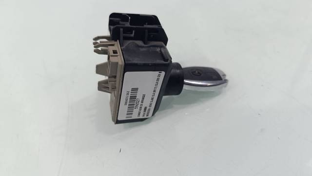 Fecho de ignição A2469055801 MERCEDES