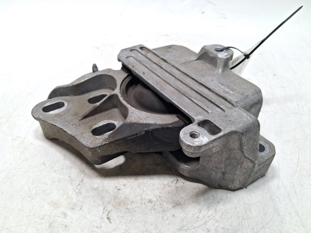 Coxim (suporte) esquerdo de motor A2472406100 MERCEDES