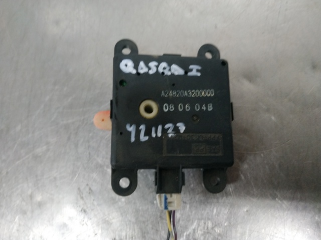 Acionamento de comporta de forno A24820A3200000 NISSAN
