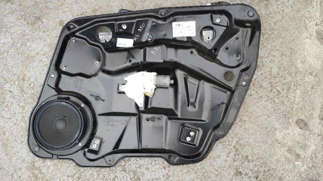 Motor de acionamento de vidro da porta traseira esquerda A2518200942 MERCEDES