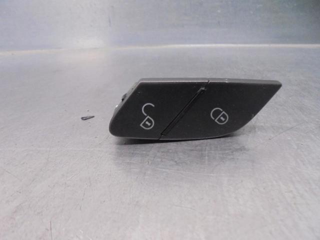A2518201010 Mercedes