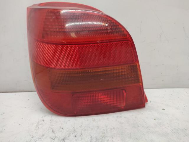 Luz direita A2810881 FORD