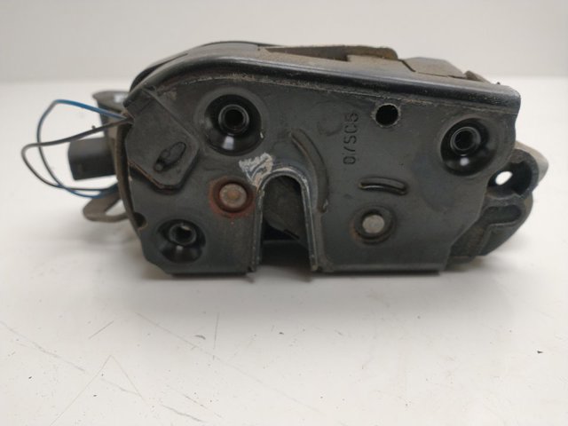 Fecho da porta dianteira direita A2C53090790 MERCEDES