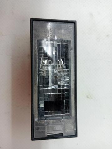 Lanterna da luz de fundo de matrícula traseira A4159062300 MERCEDES