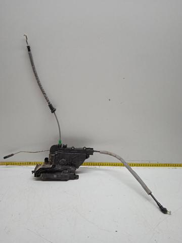 Fecho da porta dianteira direita A4477200235 MERCEDES