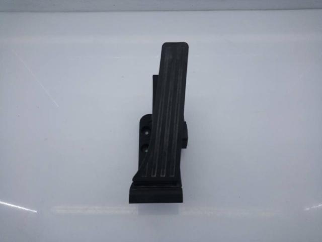 Pedal de gás (de acelerador) A4513000000 MERCEDES