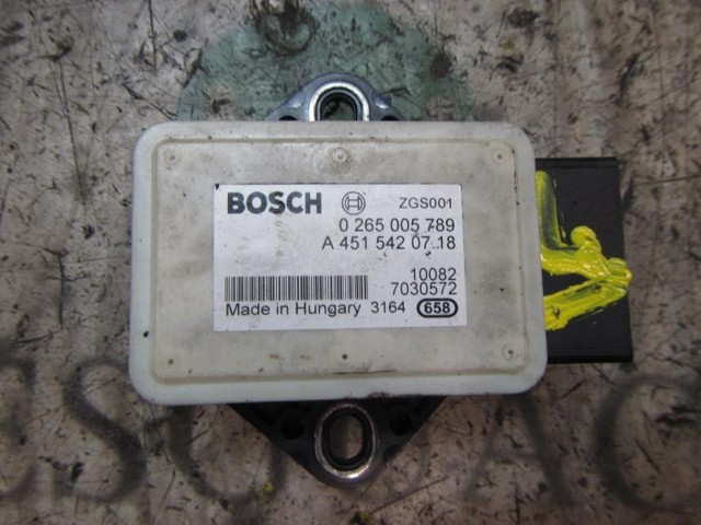 A4515420718 Mercedes