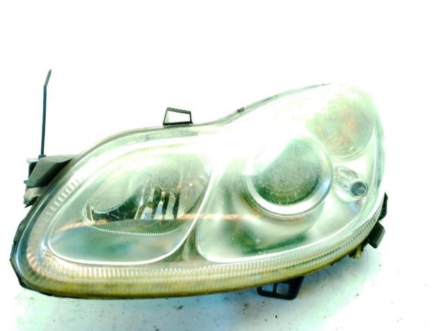 Luz esquerda A4518200159 MERCEDES