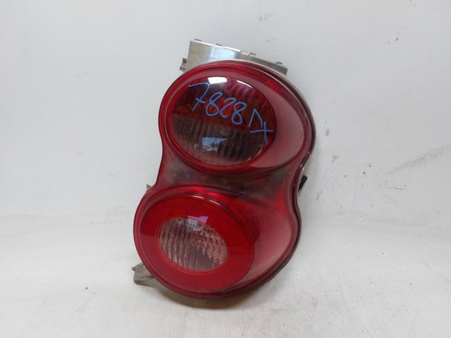 Lanterna traseira direita A4518200264 MERCEDES