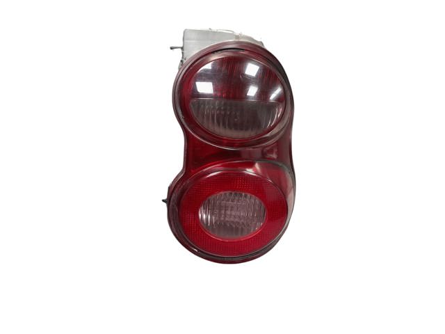 Lanterna traseira direita A4518200264 MERCEDES
