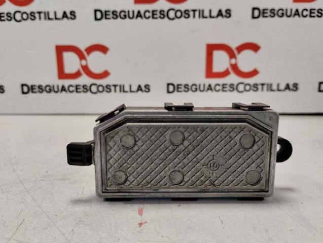 Regulador de revoluções de ventilador de esfriamento (unidade de controlo) A600500700 FORD