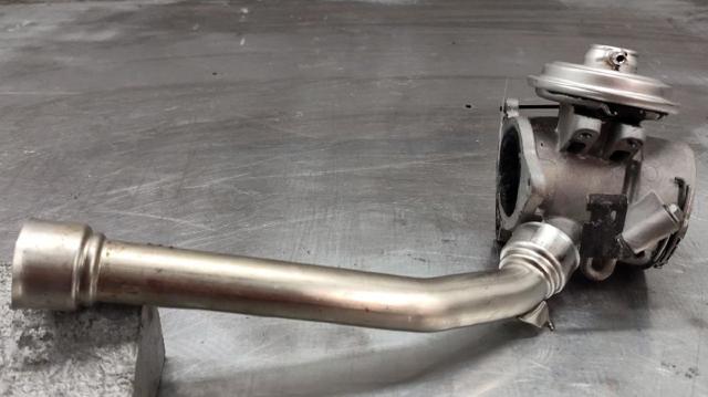 Válvula EGR de recirculação dos gases A6110900554 MERCEDES