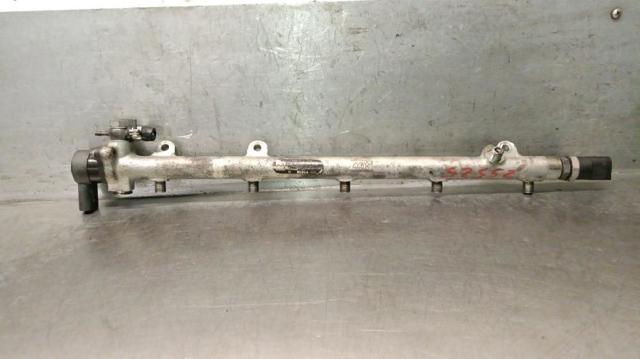 Distribuidor de combustível (rampa) A6120700095 CHRYSLER