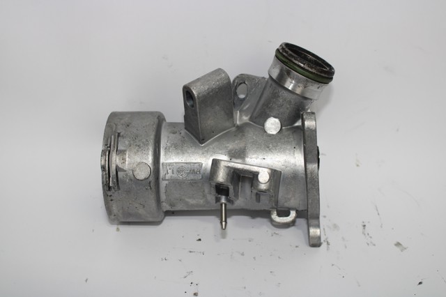 Comporta de regulação EGR A6120900154 MERCEDES