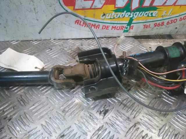Coluna da direção A6384602611 MERCEDES