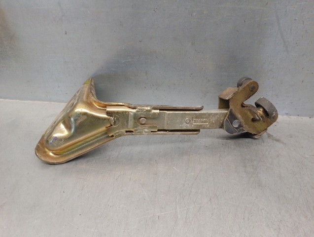 Rolo direito inferior da porta lateral (deslizante) A6387601047 MERCEDES