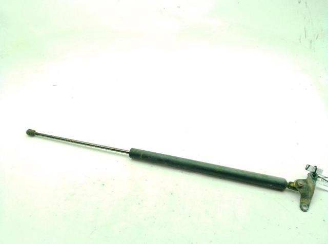 Amortecedor de tampa de porta-malas (de 3ª/5ª porta traseira) A6389800464 MERCEDES