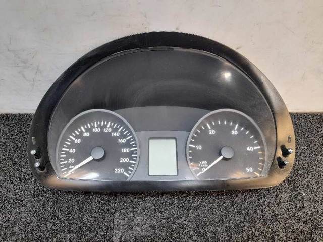 Painel de instrumentos (quadro de instrumentos) A6394462121 MERCEDES