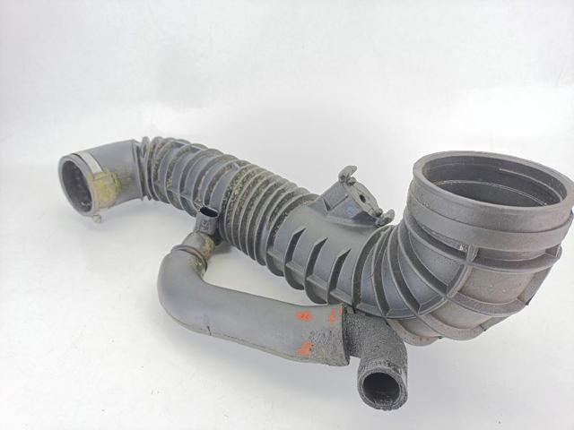 Cano derivado de ar, saída de filtro de ar A6395282582 MERCEDES