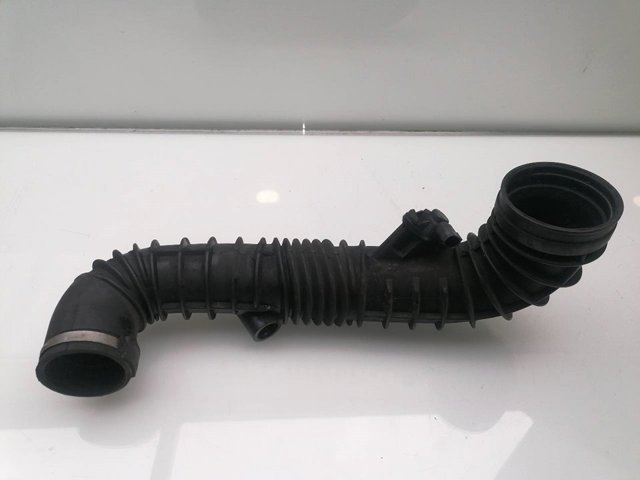 Cano derivado de ar, saída de filtro de ar A6395282582 MERCEDES